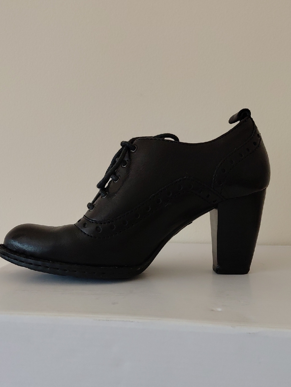 Born Black Lace-Up Brogue Heel Pumps - Picture 4 of 4